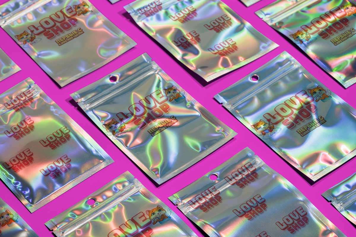 правы. Предлагаю loveshop1300 жестоко. Эта